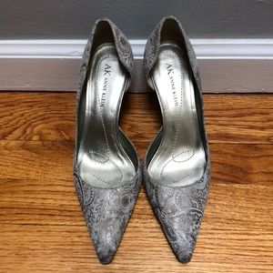 Anne Klein heel